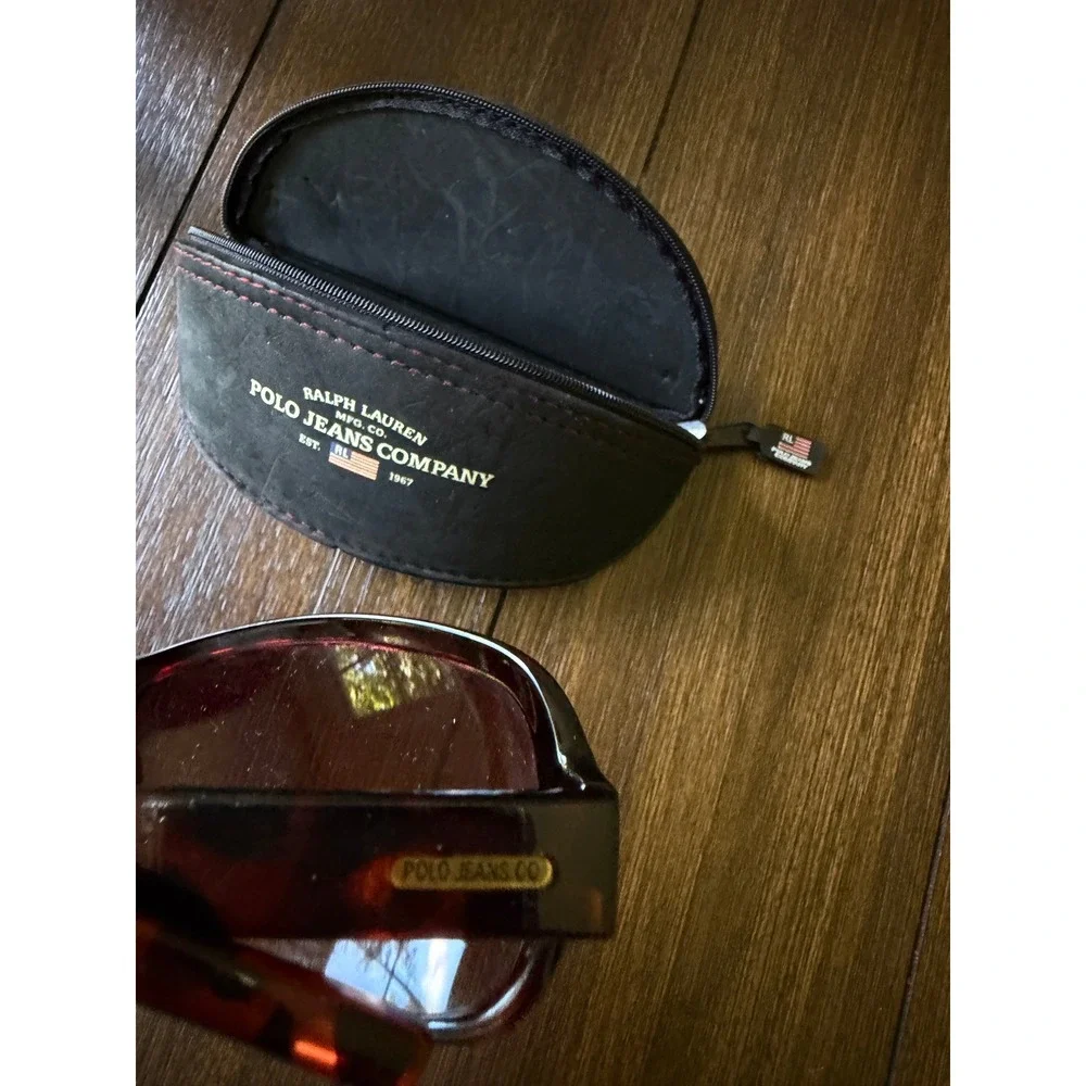 Ralph Lauren Polo Jeans Co Sunglasses with Black Zippered Case Tortoise Shell